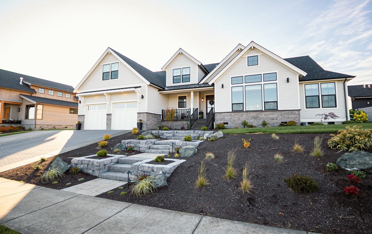 Driveway and hardscape landscaping