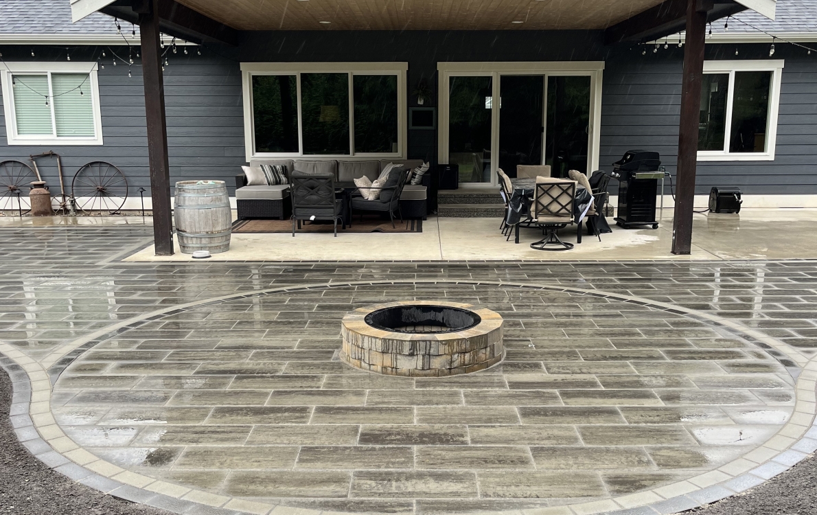 firepit and paver patio